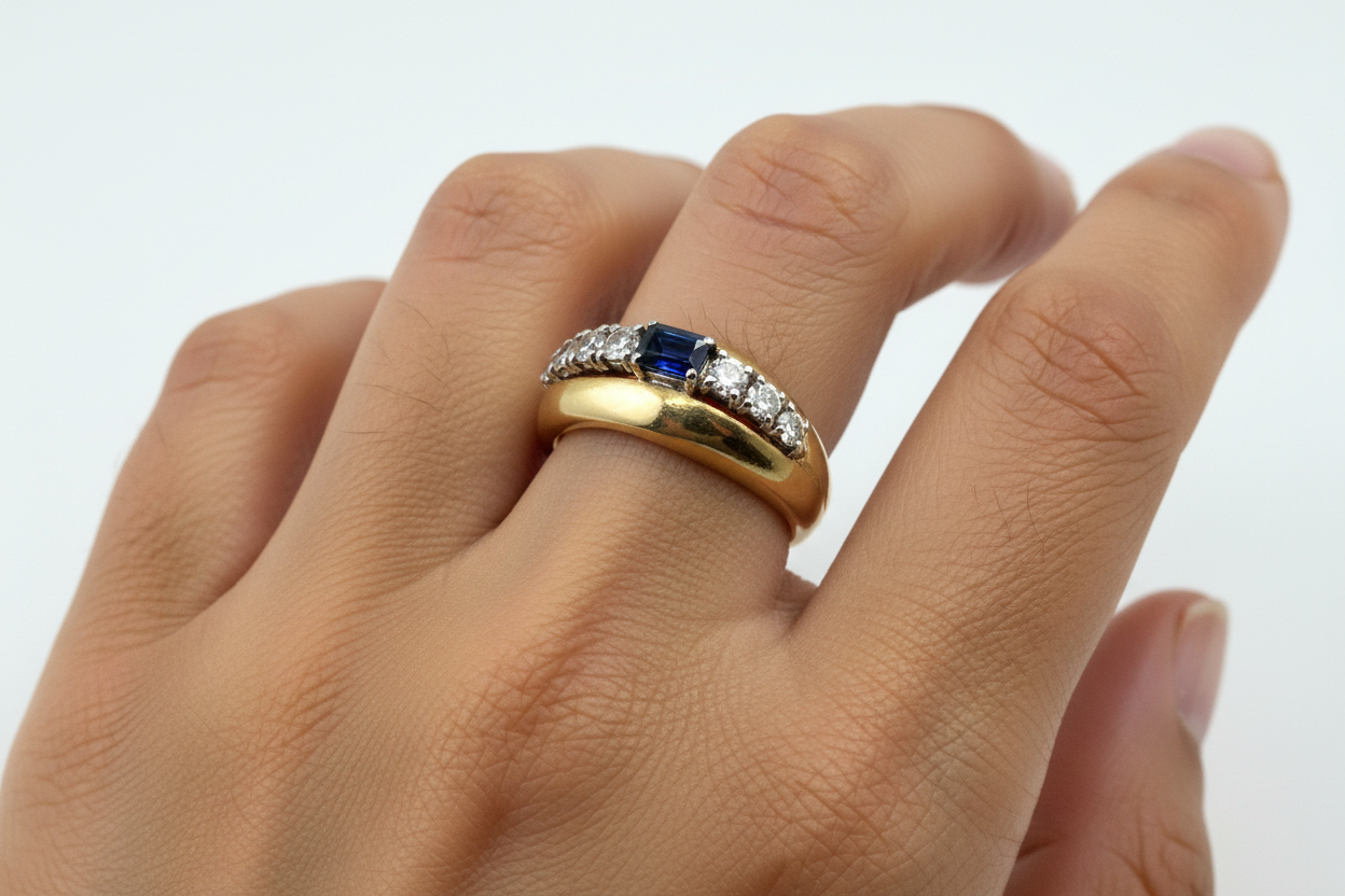 18ct gold bombé dress ring, with a sapphire & diamond tiara