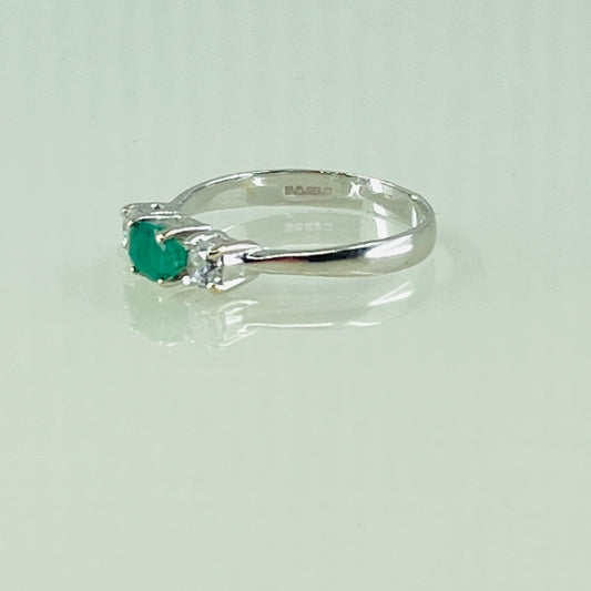 14ct White gold emerald & diamond engagement style ring