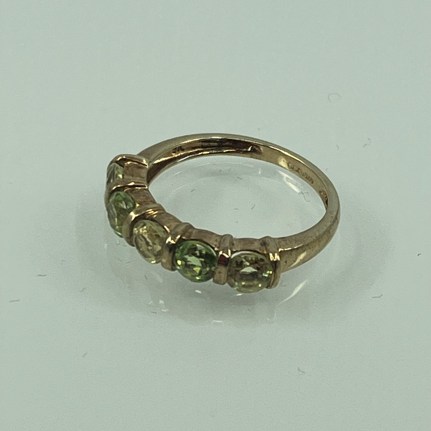 9ct gold 5-stone peridot ring