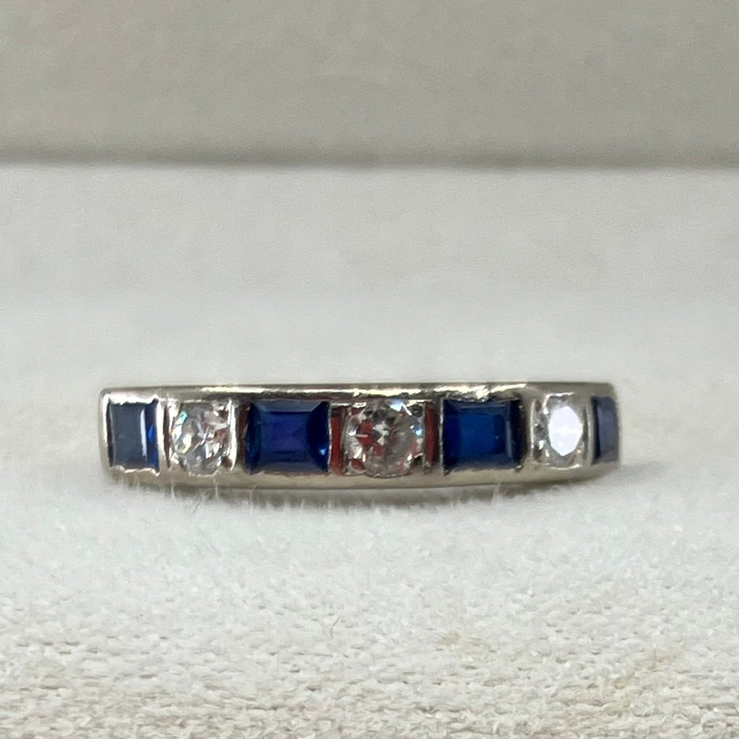 18ct White gold sapphire & diamond half-hoop ring
